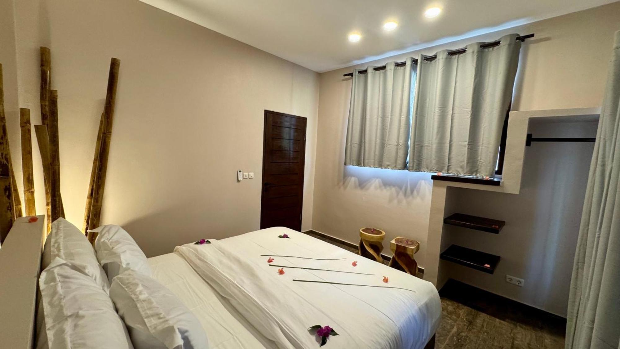 Cantika Villa Τζίλι Τραγουανγκάν Εξωτερικό φωτογραφία
