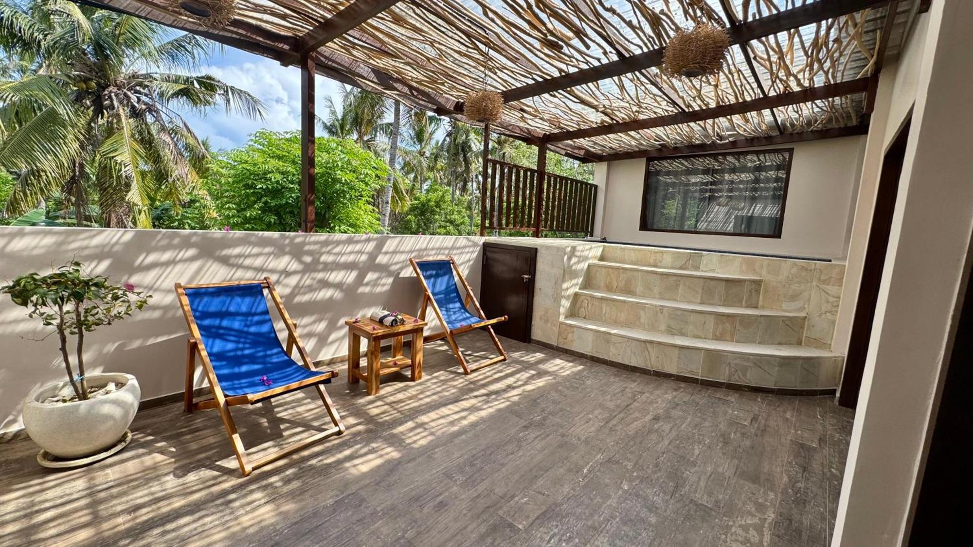 Cantika Villa Τζίλι Τραγουανγκάν Εξωτερικό φωτογραφία